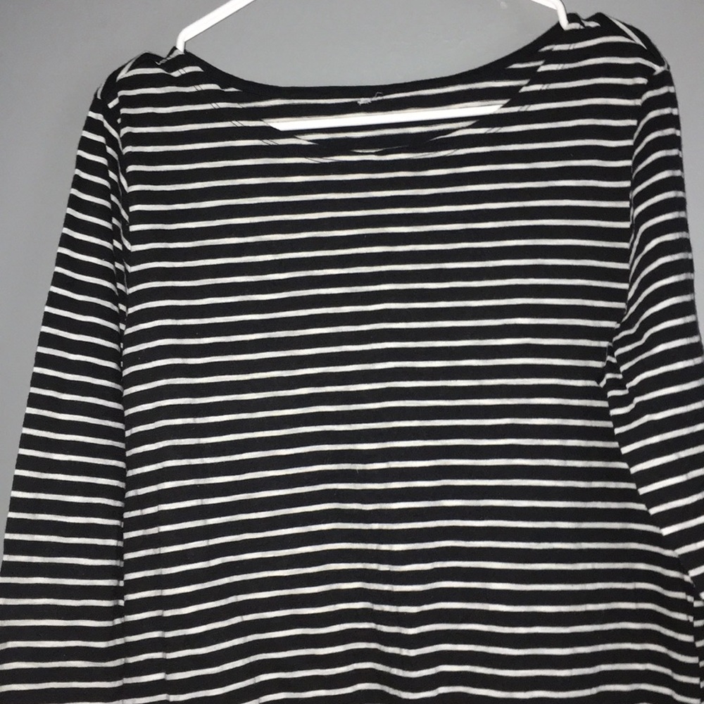 Old Navy front tie striped shirt
